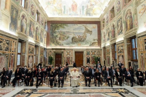 Pope: Workers are people, not numbers (24 January 2022, Global) – The
